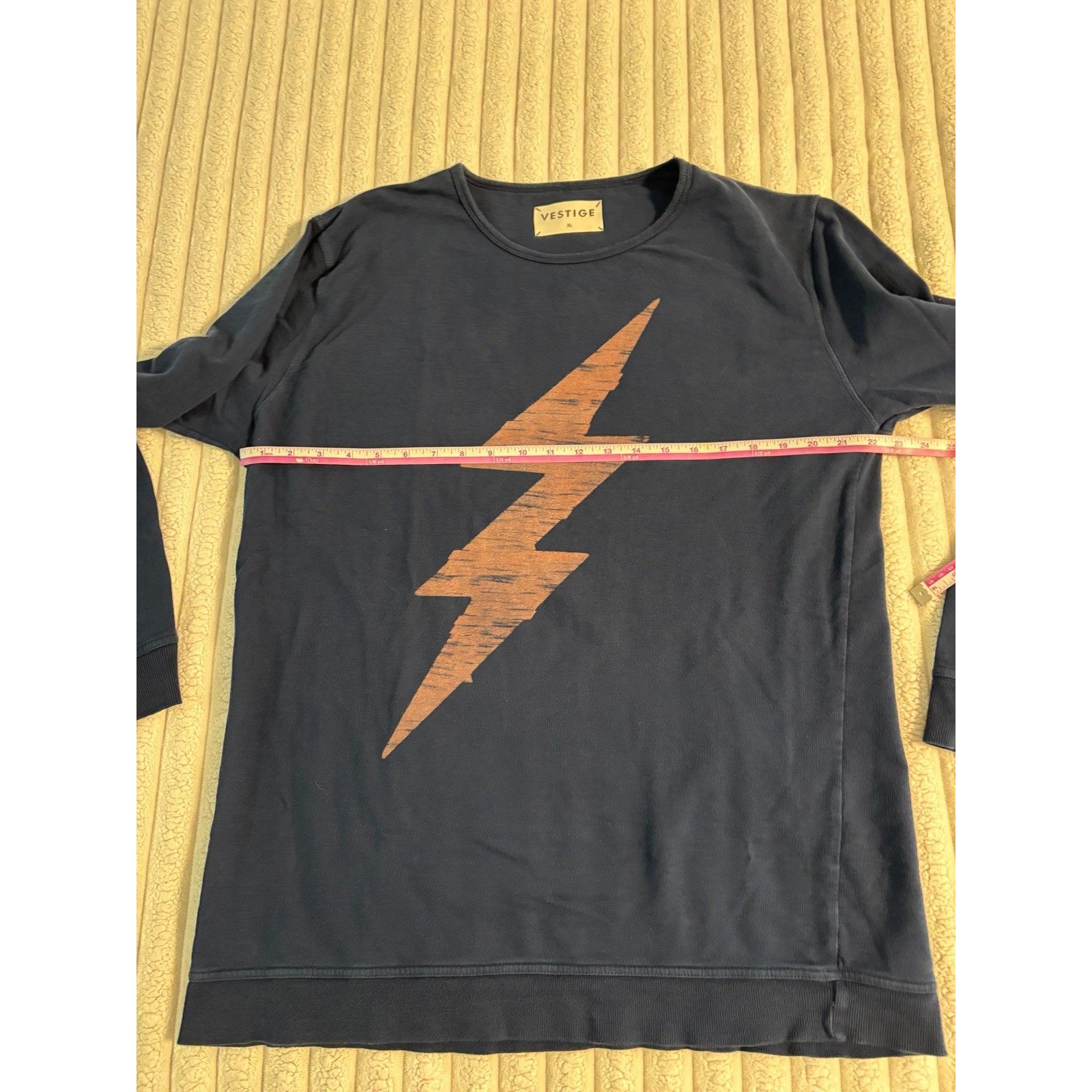 Vestige Lightning Bolt Crewneck Sweatshirt Men’s Xl Navy Blue Pink 100% Cotton — image 4 of 8